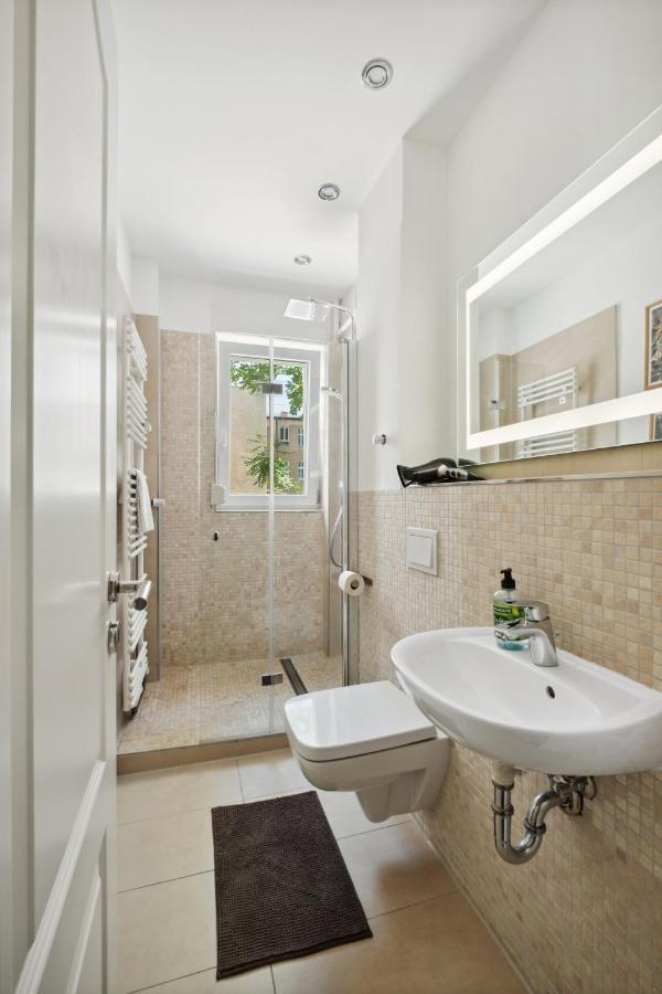 Arbio I Cozy Apartment Near Ku'Damm With Parking Berlin Exterior photo